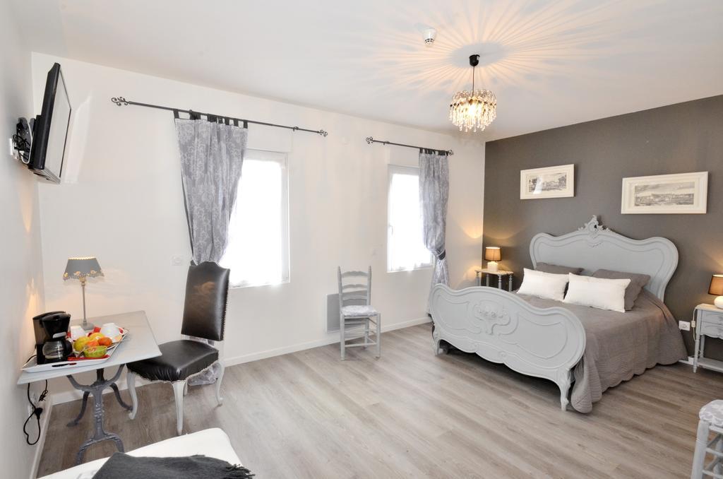 Hotel De La Villa Biron Saint-Ouen  Zimmer foto